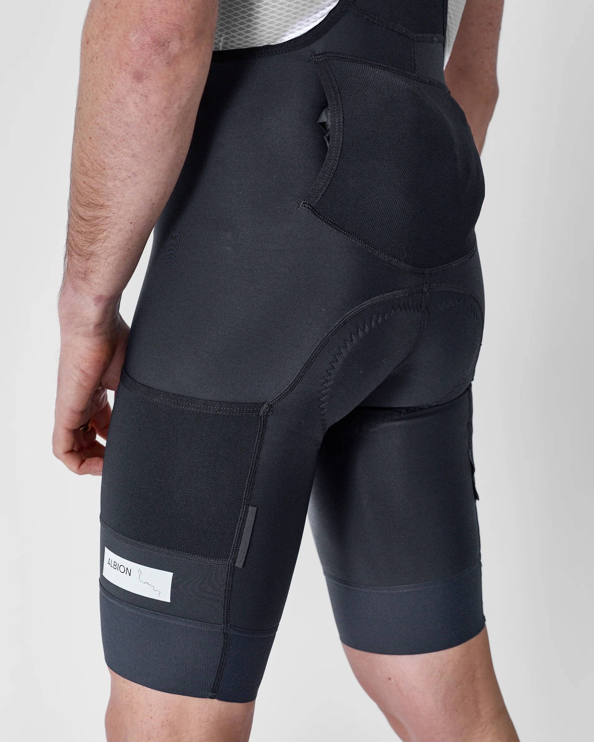 Men's ABR1 Pocket Bib Shorts (Graphite) - Image 6