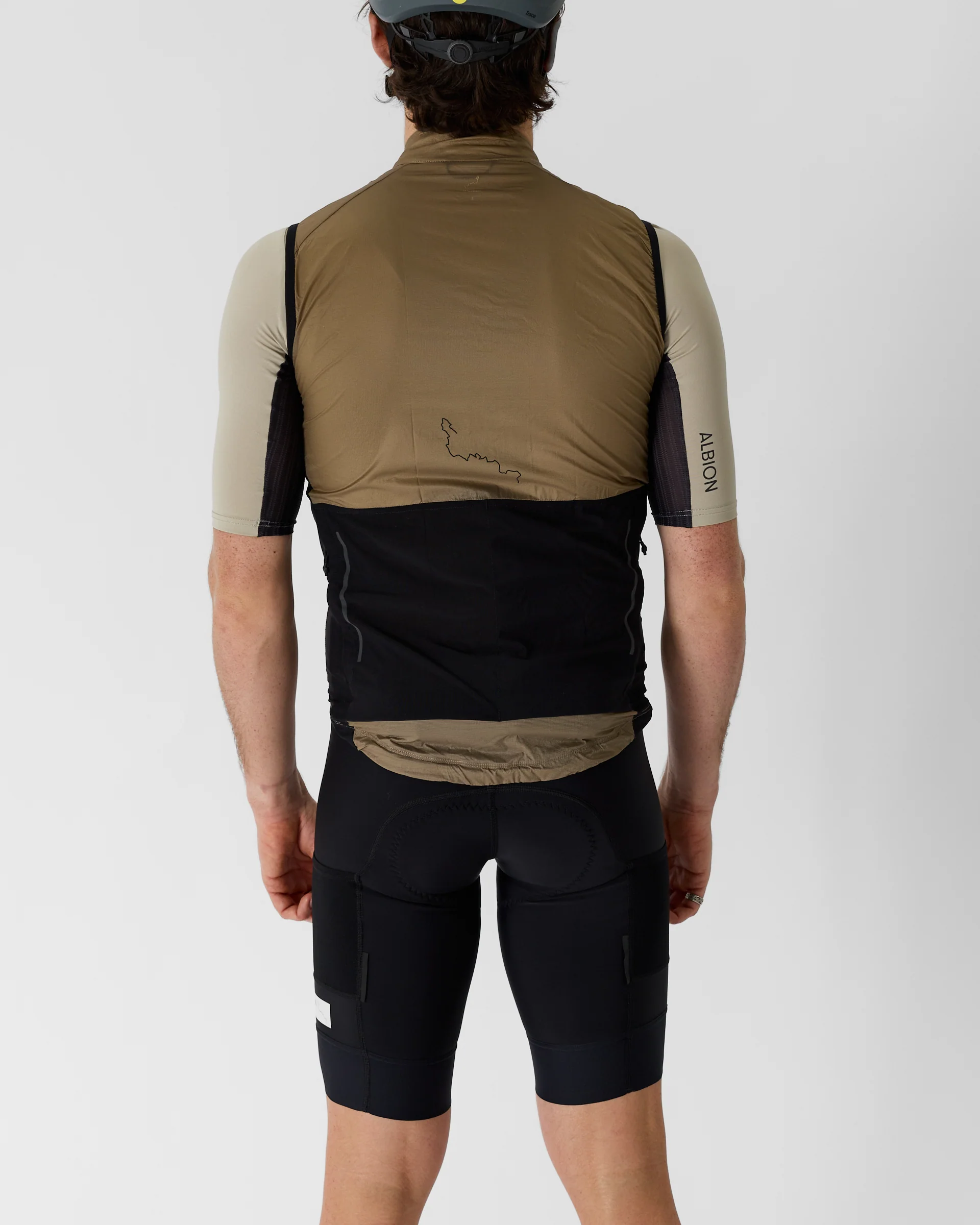 Men's Wind Gilet (Dark Sand) - Image 5