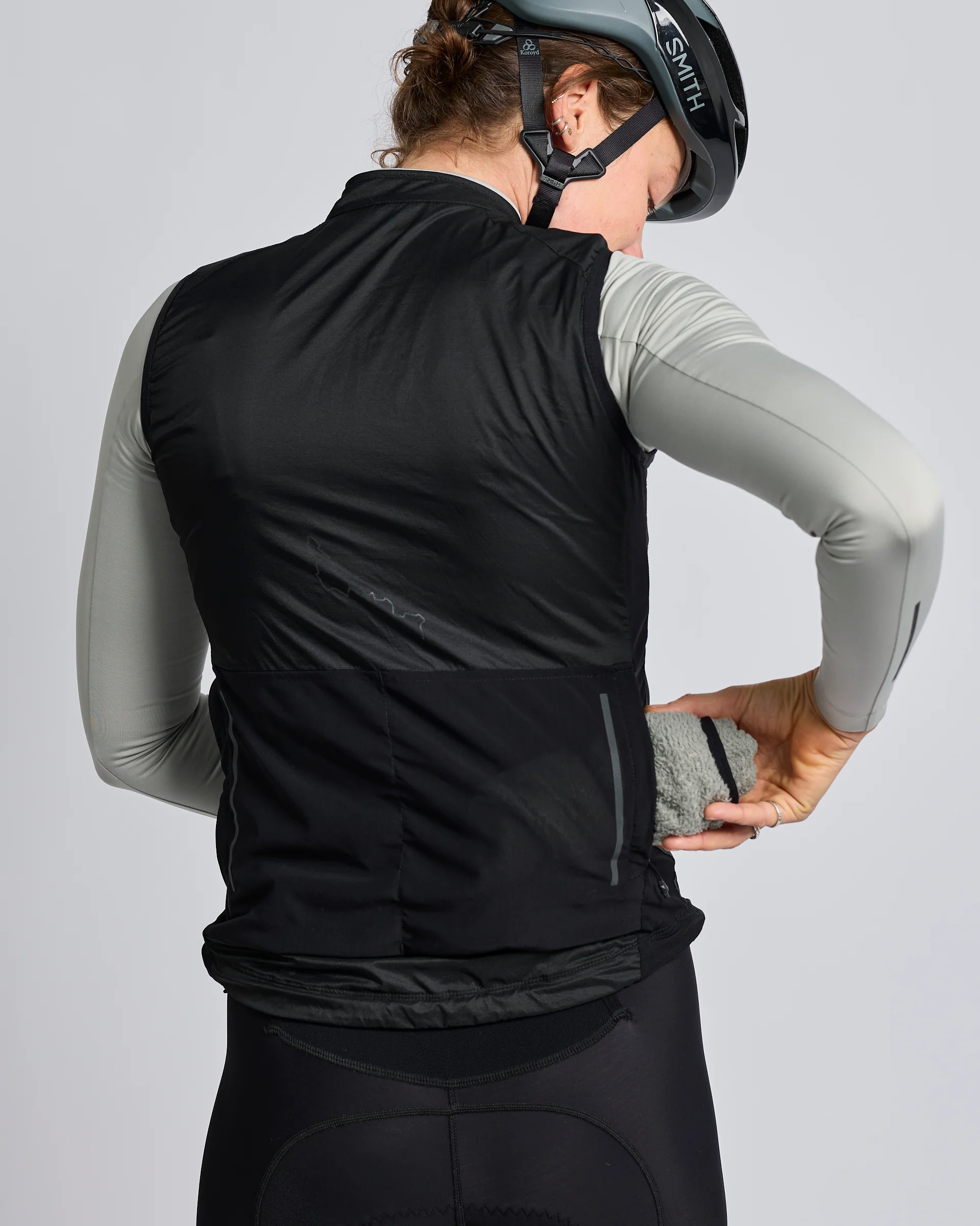 Women's Wind Gilet (Black) - Image 5