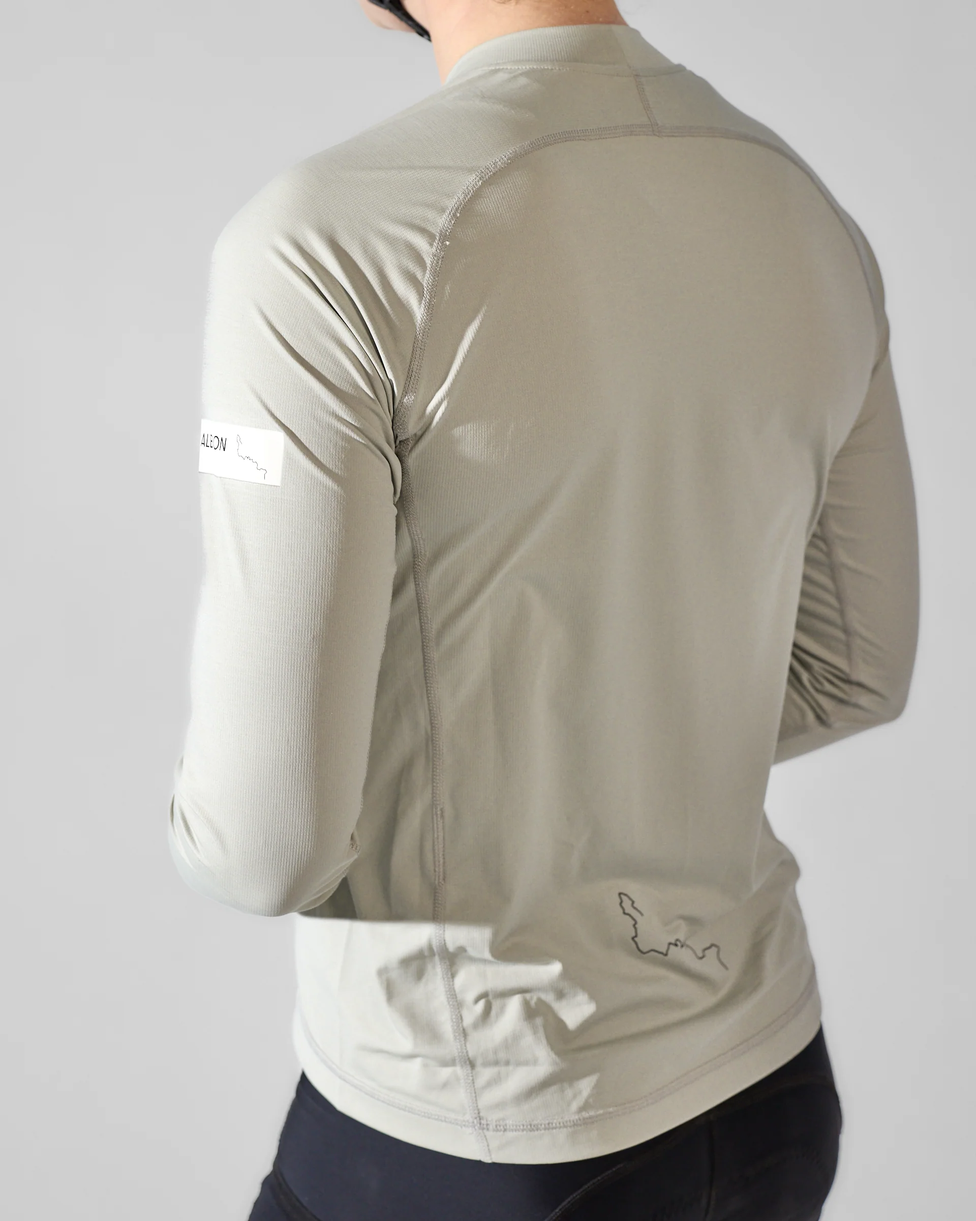 Women's Zoa Sun Shield Long Sleeve T-Shirt (Chalk) - Image 5